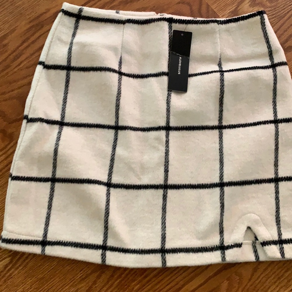 Lulus fall skirt NWT size ft & warm size xs